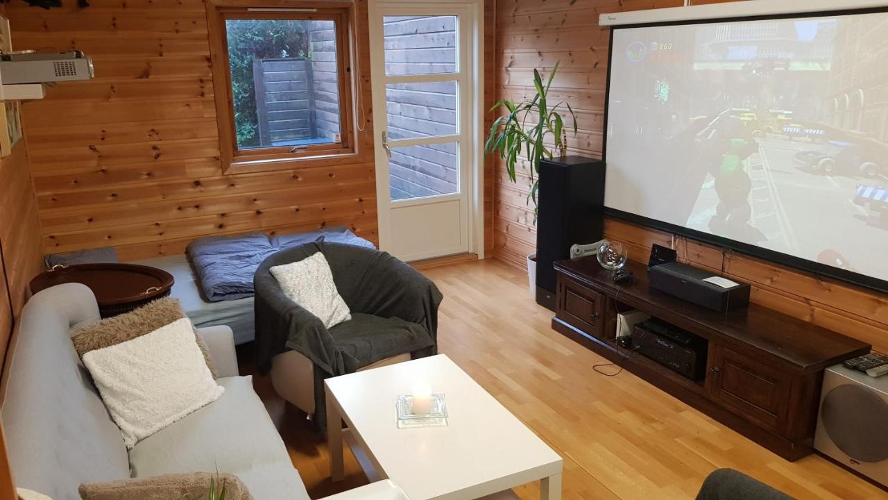 One-Room Cabin Without Shower Time 外观 照片